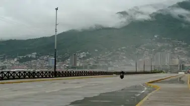 Registran apagones en La Guaira tras fuertes precipitaciones Registran apagones en La Guaira tras fuertes precipitaciones