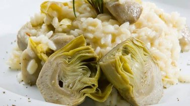 Risotto de alcachofa para una comida especial