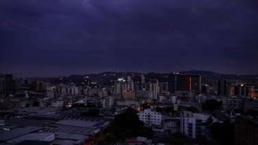 Reportan fallas eléctricas en algunas zonas de Caracas