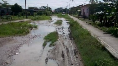 Atienden afecciones de electricidad por fuertes lluvias en Barinas