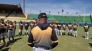 ¡Ya rugen en el Universitario! Leones del Caracas arrancó la pretemporada