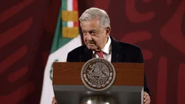 Presidente de México niega espionaje del Ejército a periodistas