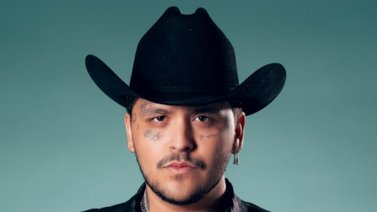 Christian Nodal apoya los insultos de sus fans a Belinda