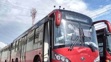 Muere hombre de la tercera edad arrollado por autobús Yutong