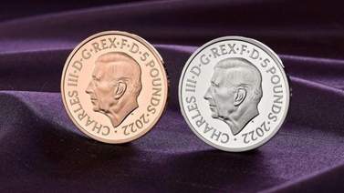 Presentan la nueva moneda con la imagen de Carlos III