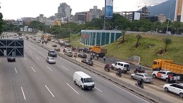 Restablecen paso vehicular a la altura del Distribuidor Altamira