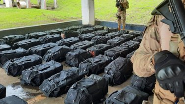Autoridades panameñas incautan 487 paquetes de droga en el Mar Caribe