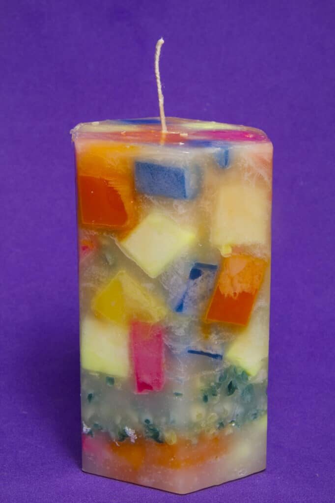 Velas de parafina: dan color y luz a los espacios Velas de parafina: dan color y luz a los espacios