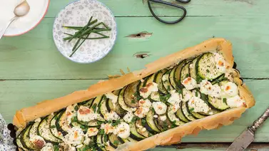 Quiche de yogur, calabacín y queso feta Quiche de yogur, calabacín y queso feta