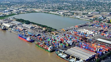 Barco venezolano llega a Barranquilla con 16 mil toneladas de urea este #23Sep