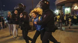 Al menos 1.386 detenidos en protestas contra la movilización en Rusia