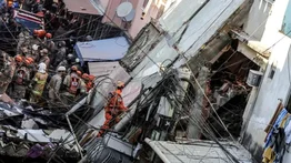 Al menos un muerto y tres heridos tras desplomarse un edificio en Brasil