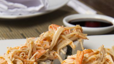 Sorprende a la familia con un sushi roll