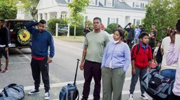 Investigan a Ron DeSantis por enviar migrantes venezolanos a Martha’s Vineyard