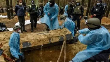 Ucrania denuncia el hallazgo de 440 cadáveres en Izium Ucrania denuncia el hallazgo de 440 cadáveres en Izium