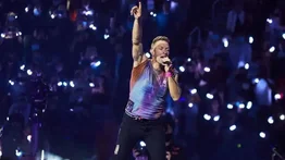 Energía de Coldplay llenó con luces a la noche de Bogotá