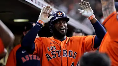 ¡Yordan Álvarez astronómico! Houston se eyecta al espacio exterior de la postemporada ¡Yordan Álvarez astronómico! Houston se eyecta al espacio exterior de la postemporada