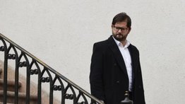 Comunidad judía en Chile acusa de "antisemita" a Gabriel Boric tras un desaire al embajador
