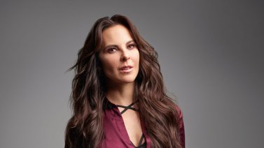 Camargonotas: Kate del Castillo es una mujer armada