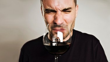 ¿Cómo reconocer un vino en mal estado?