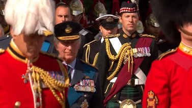 Guardaespaldas de Carlos III se roba todas las miradas en el funeral de Isabel II