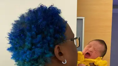 ‘Coquito’ está feliz de ser papá y revela el rostro de su primogénito ‘Coquito’ está feliz de ser papá y revela el rostro de su primogénito