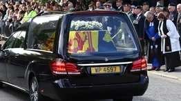 Los restos de la reina Isabel II llegan a Edimburgo
