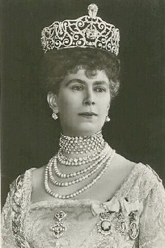 ¡Entérate! Estas son las tiaras más importantes de Isabel II ¡Entérate! Estas son las tiaras más importantes de Isabel II