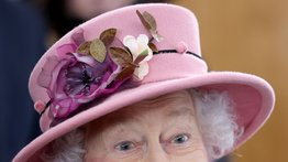 Salud de la reina Isabel II da paso a diversos memes