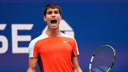 Carlos Alcaraz supera a Cilić y avanza a cuartos del US Open
