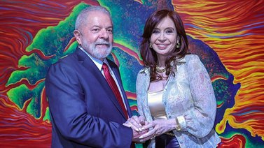 Lula llama a Cristina tras el atentado: Los fascistas no respetan las divergencias