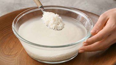Agua de arroz para presumir de plantas magníficas