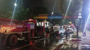 Investigan causas del incendio registrado en taller mecánico de Chacao Investigan causas del incendio registrado en taller mecánico de Chacao