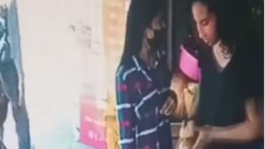Tres mujeres roban papas de un establecimiento en Los Teques