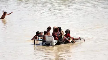 Pakistán solicita ayuda internacional para enfrentar inundaciones Pakistán solicita ayuda internacional para enfrentar inundaciones