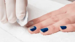 Prepara tu propia acetona para tus uñas
