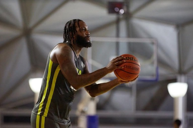 ¡Habla un Spartano! Victor Rudd: Puedo jugar y defender al rival en las cinco posiciones ¡Habla un Spartano! Victor Rudd: Puedo jugar y defender al rival en las cinco posiciones
