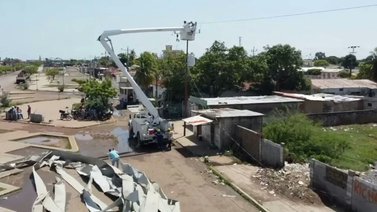 Restituyen servicio eléctrico en La Cañada de Urdaneta, Zulia