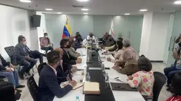 Autoridades instalan mesas técnicas para "recaudar y mejorar los servicios públicos"