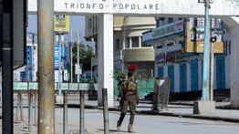 Ataque de grupo islamista deja 21 muertos en un hotel de Somalia