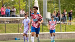 Hijo de Juan Arango firma su primer contrato profesional con un equipo de LaLiga