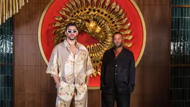 Bad Bunny y David Grutman inauguran restaurante japonés en Miami Bad Bunny y David Grutman inauguran restaurante japonés en Miami
