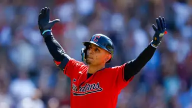 ¡Encendido! Andrés Giménez conecta dos jonrones y persigue a Luis Arráez en el liderato de bateo ¡Encendido! Andrés Giménez conecta dos jonrones y persigue a Luis Arráez en el liderato de bateo