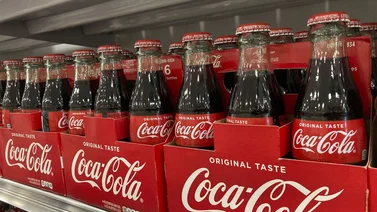 Coca-Cola suspende la producción y venta de la marca en Rusia
