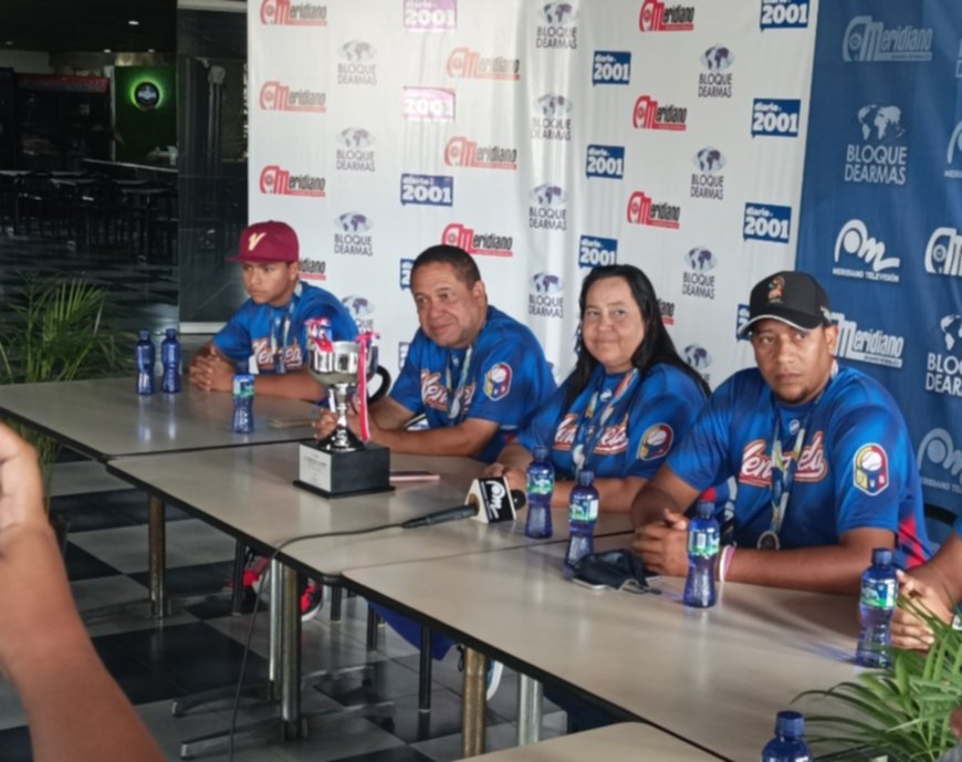 ¡Bloque DEARMAS los recibe como héroes! La selección subcampeona mundial U-12 llegó a Venezuela ¡Bloque DEARMAS los recibe como héroes! La selección subcampeona mundial U-12 llegó a Venezuela