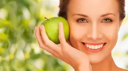 Conoce los beneficios de comer manzana verde