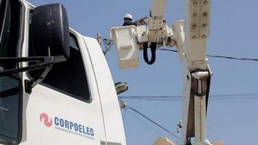 Corpoelec sustituye transformador en Antímano