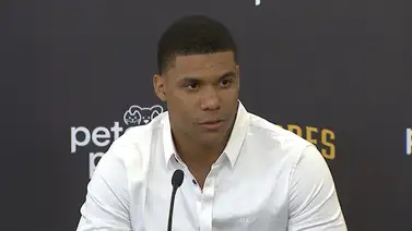 Los Padres presentaron a Juan Soto y a Josh Bell Los Padres presentaron a Juan Soto y a Josh Bell