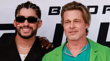 Bad Bunny y Brad Pitt comparten alfombra roja en el estreno de "Bullet Train" Bad Bunny y Brad Pitt comparten alfombra roja en el estreno de "Bullet Train"