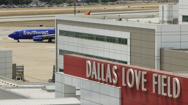 Revelan video del tiroteo en aeropuerto de EEUU